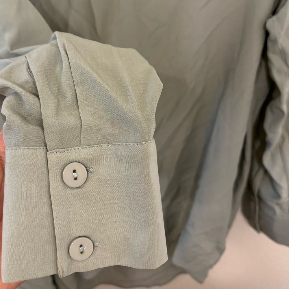 Soft Surroundings Women's Button Down Shirt in Light Green - Picture 3 of 6